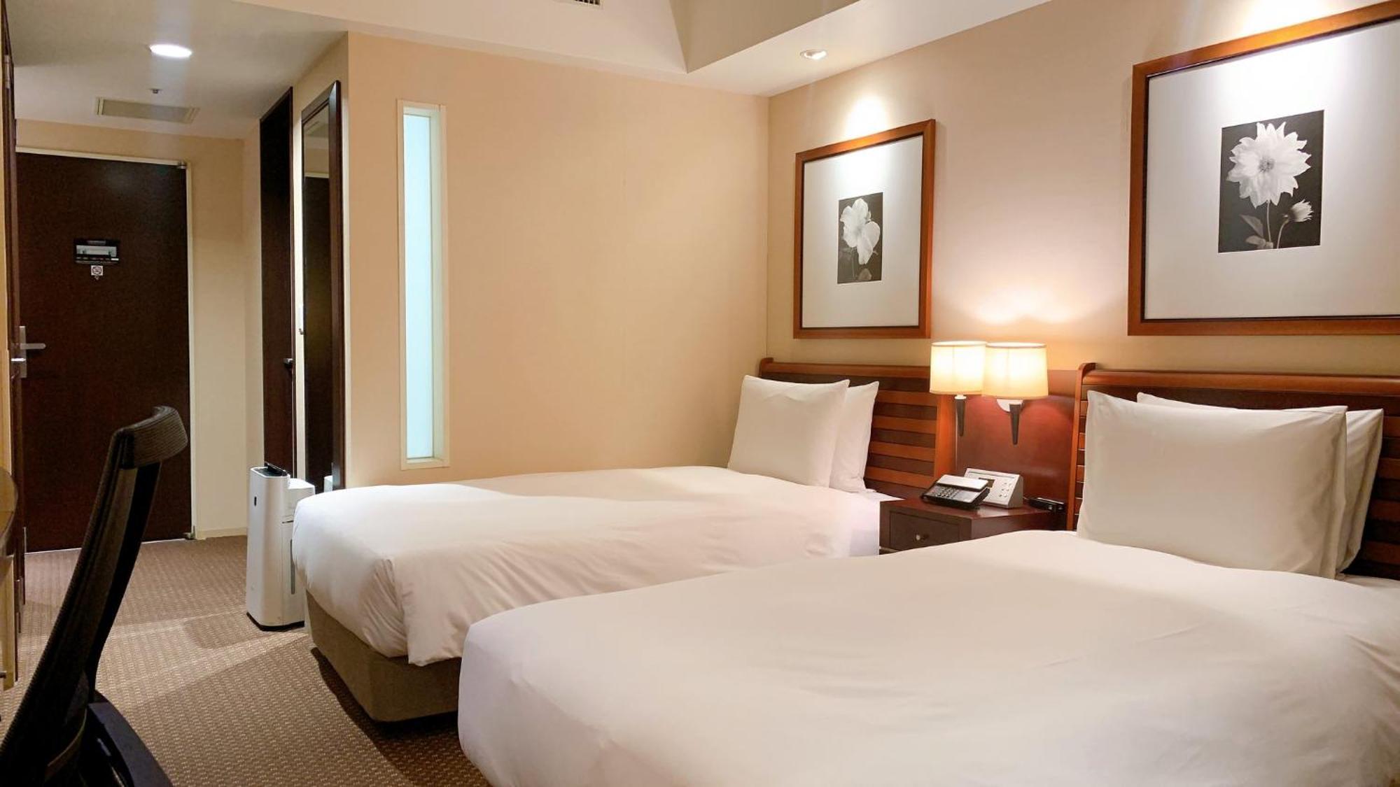 Ana Crowne Plaza Okayama By Ihg Hotel Exterior photo
