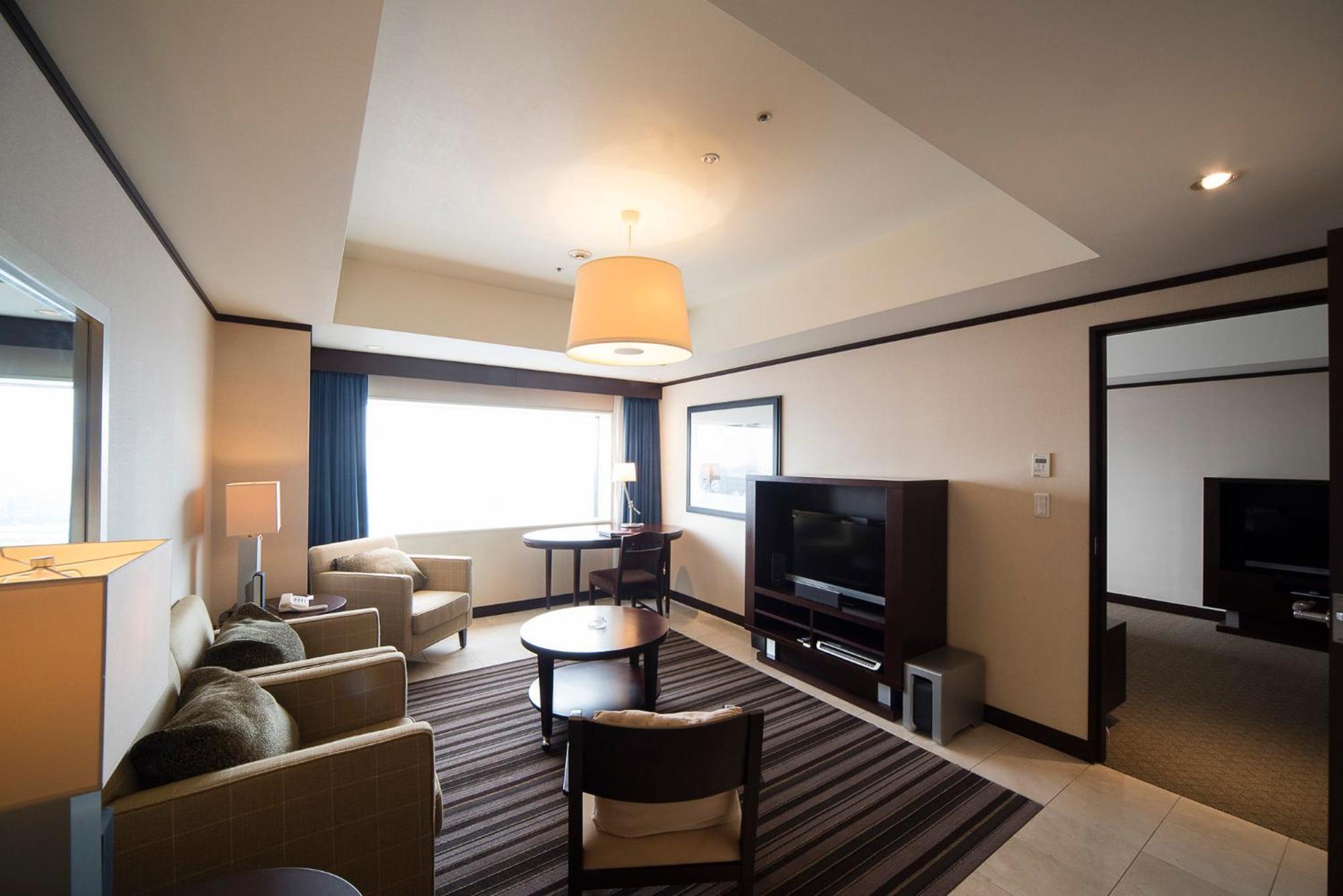 Ana Crowne Plaza Okayama By Ihg Hotel Exterior photo