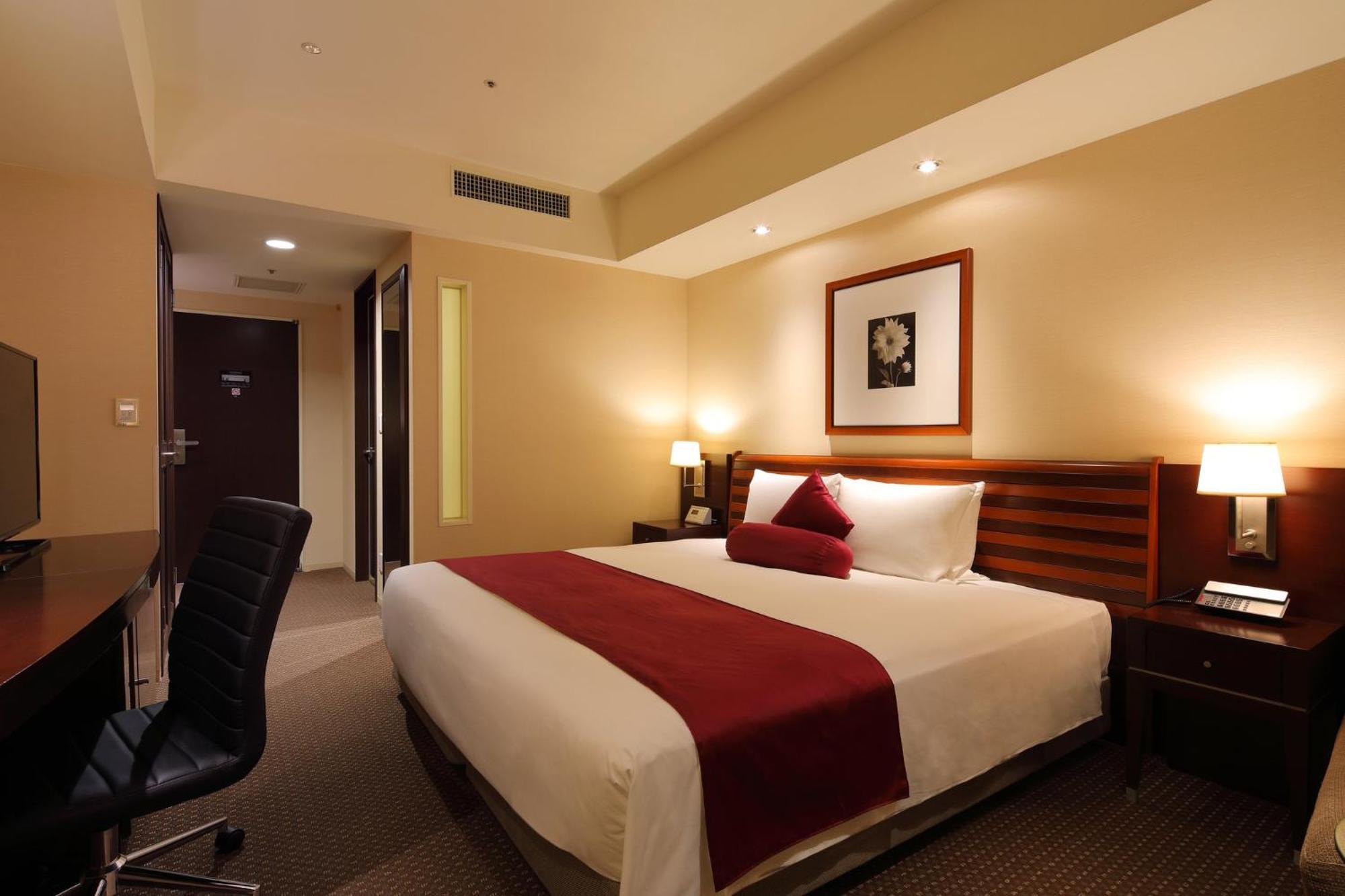 Ana Crowne Plaza Okayama By Ihg Hotel Exterior photo